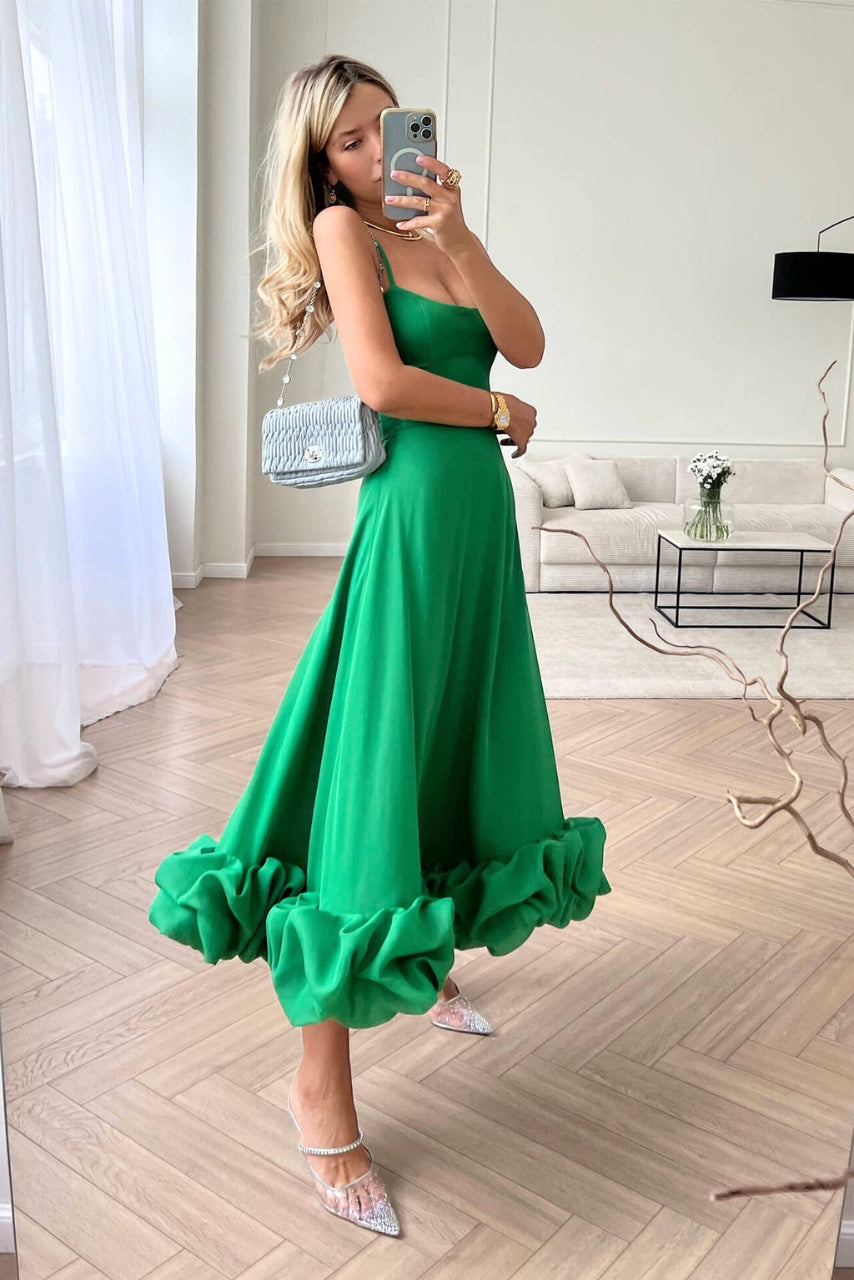 Ariana | Kecses, lebegő ruha