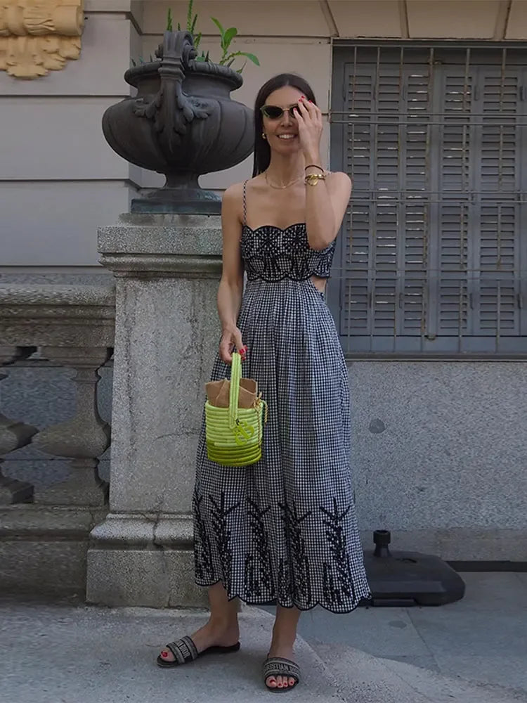 Clara | Chic kockás ruha