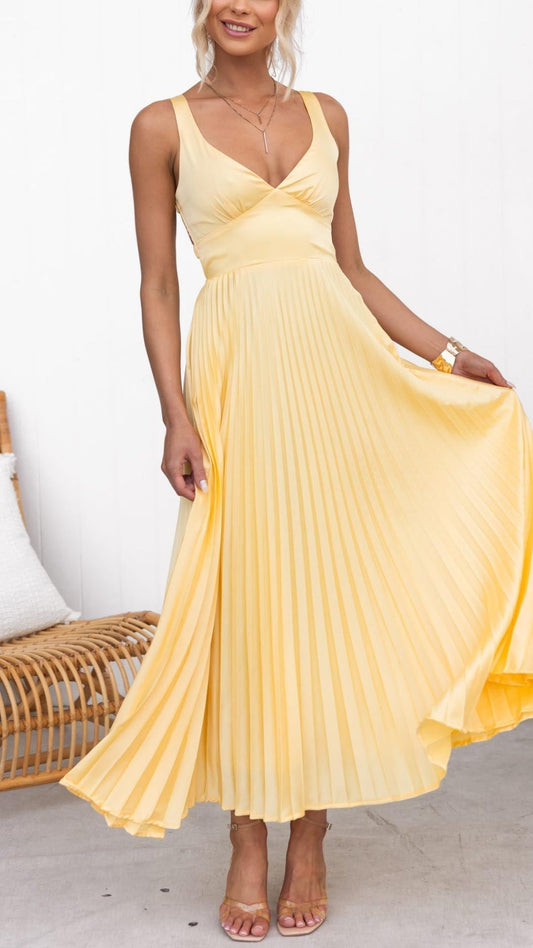 Naomi | Elegáns, derékban összeszűkített party ruha