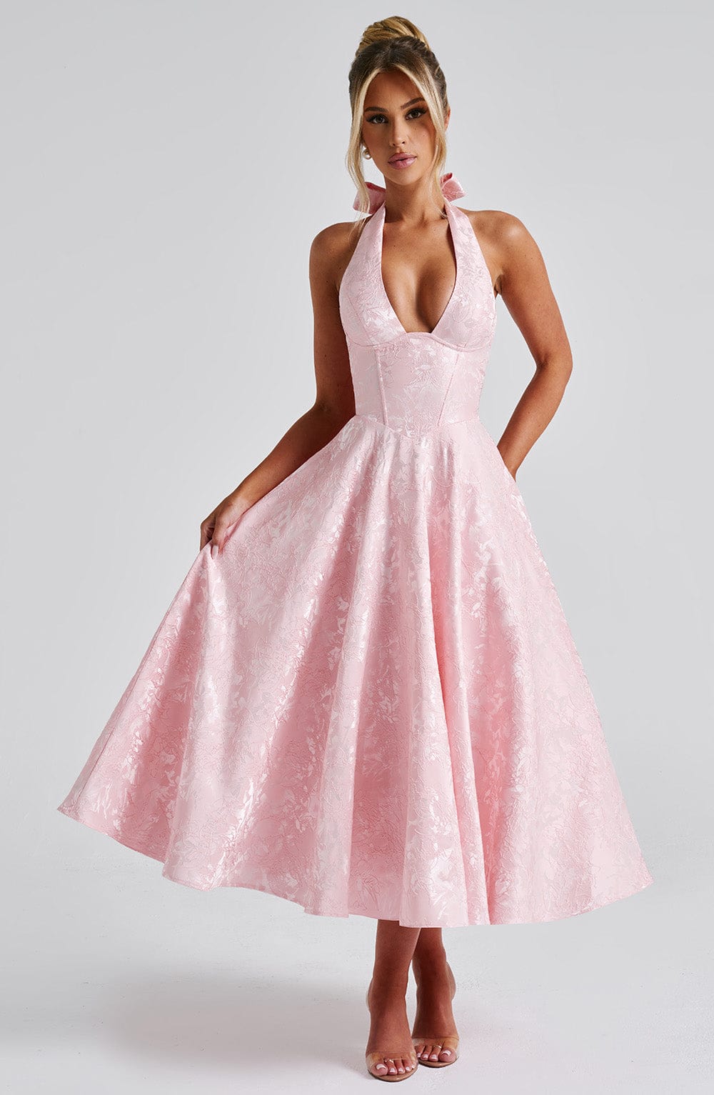 Renata | Jacquard csipkés derékú maxi ruha