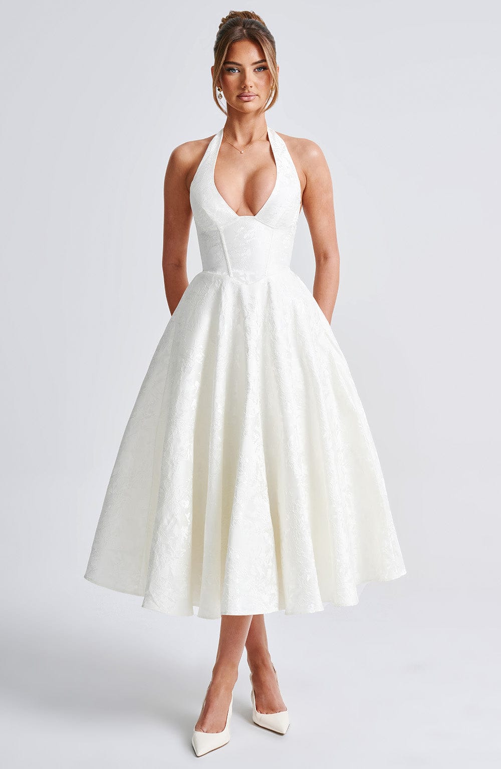 Renata | Jacquard csipkés derékú maxi ruha