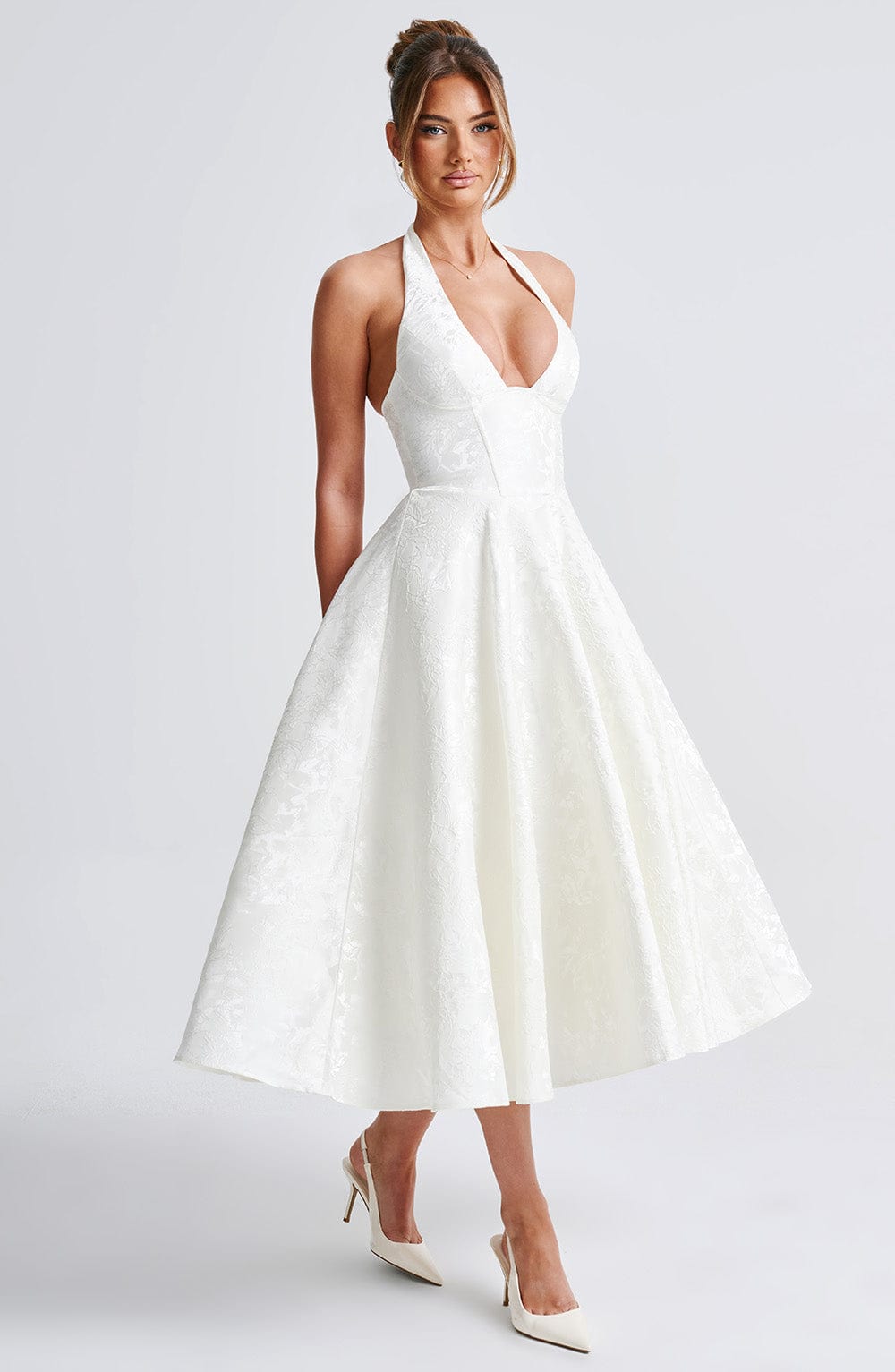 Renata | Jacquard csipkés derékú maxi ruha
