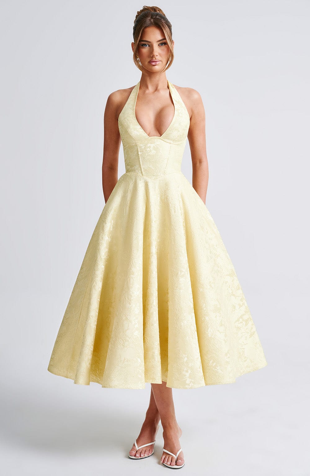 Renata | Jacquard csipkés derékú maxi ruha