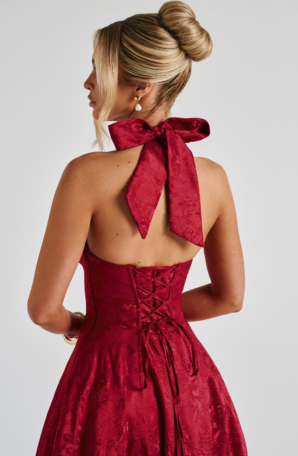 Renata | Jacquard csipkés derékú maxi ruha