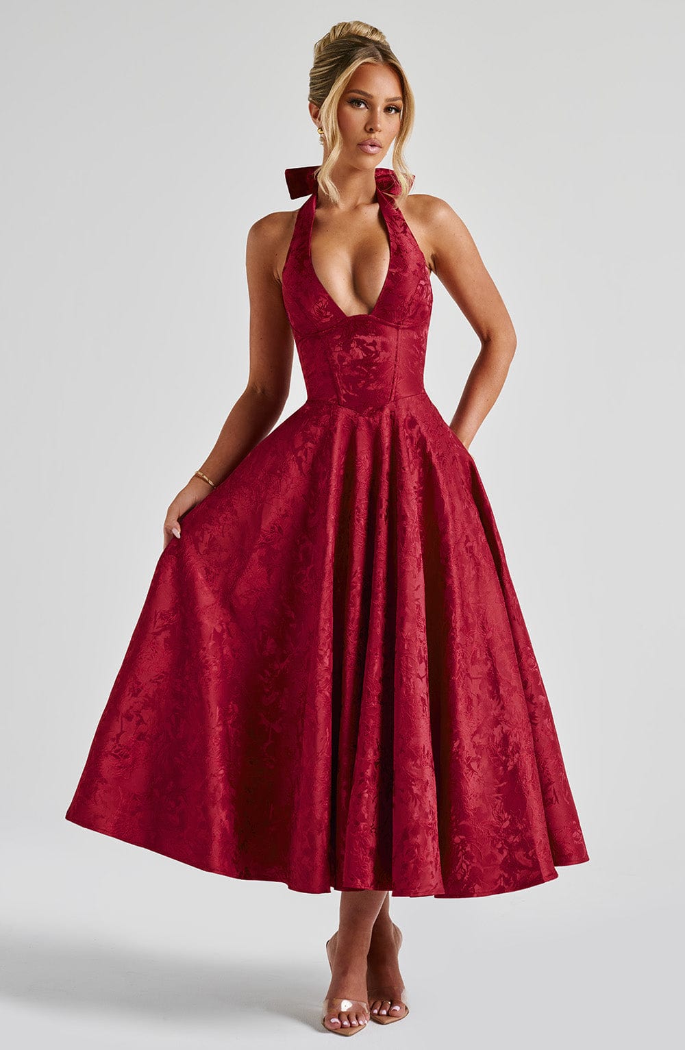 Renata | Jacquard csipkés derékú maxi ruha